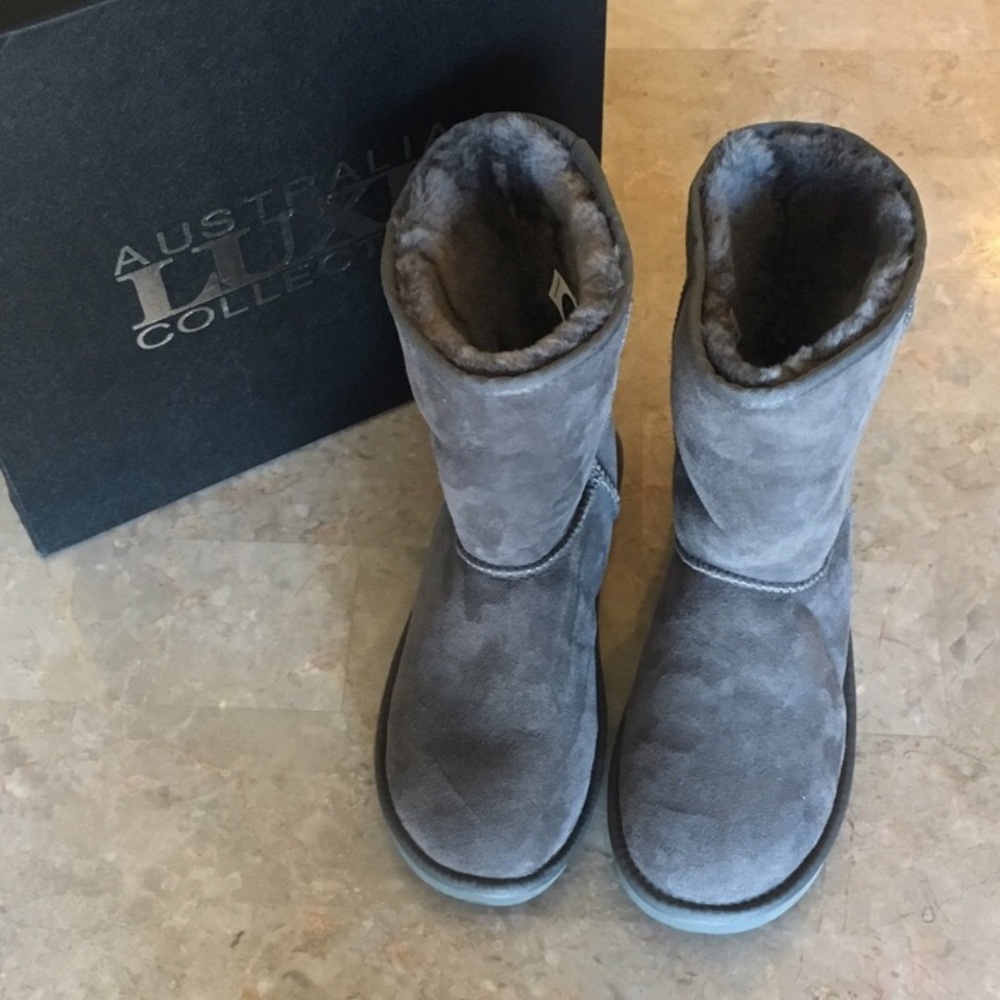 NIB Australia Luxe Collective Ugg Boots (Grey) 10